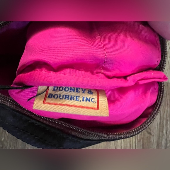 Dooney & Bourke Black Nylon North South Triple Zip Crossbody Bag‎ Leather Strap - Picture 8 of 10